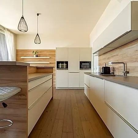 Zoya Luxury Hotel